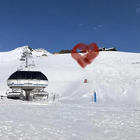 Stunning View * 布勒伊-切尔维尼亚